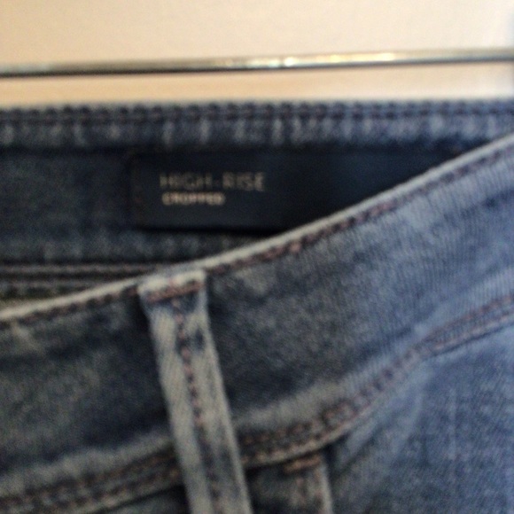 J Jill Denim High Rise Cropped Jeans with Split Hem Women's Size 4 - Picture 7 of 7